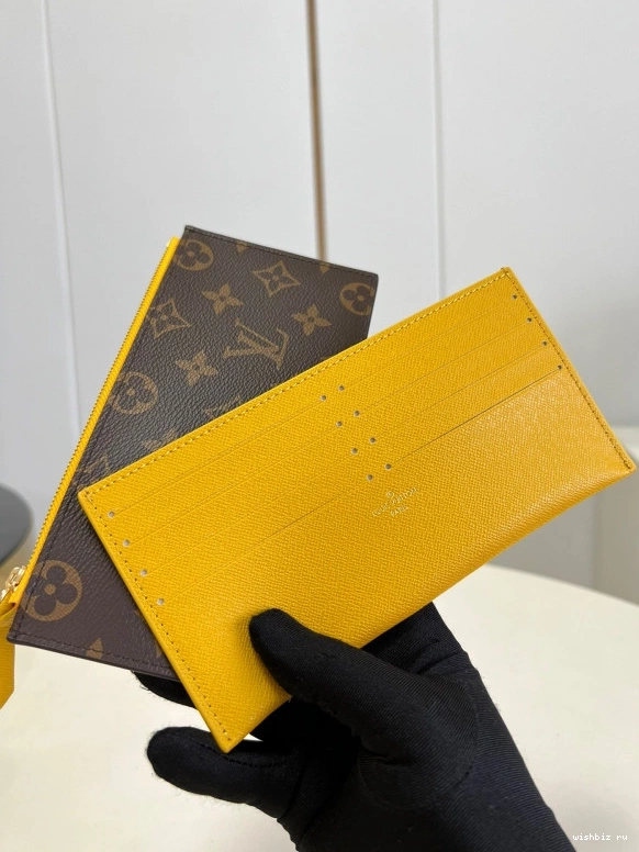 WIS FÉLICIE VUITTON POCHETTE LOUIS 0124